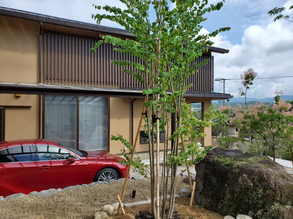 パントリー　家　注文設計　平屋の家　平屋の豪邸　高級和モダン住宅　新築の住まい　奈良　吉野　大淀　橿原の建築家　橿原の建築士　社長の家　富裕層　アッパーマス　超富裕層