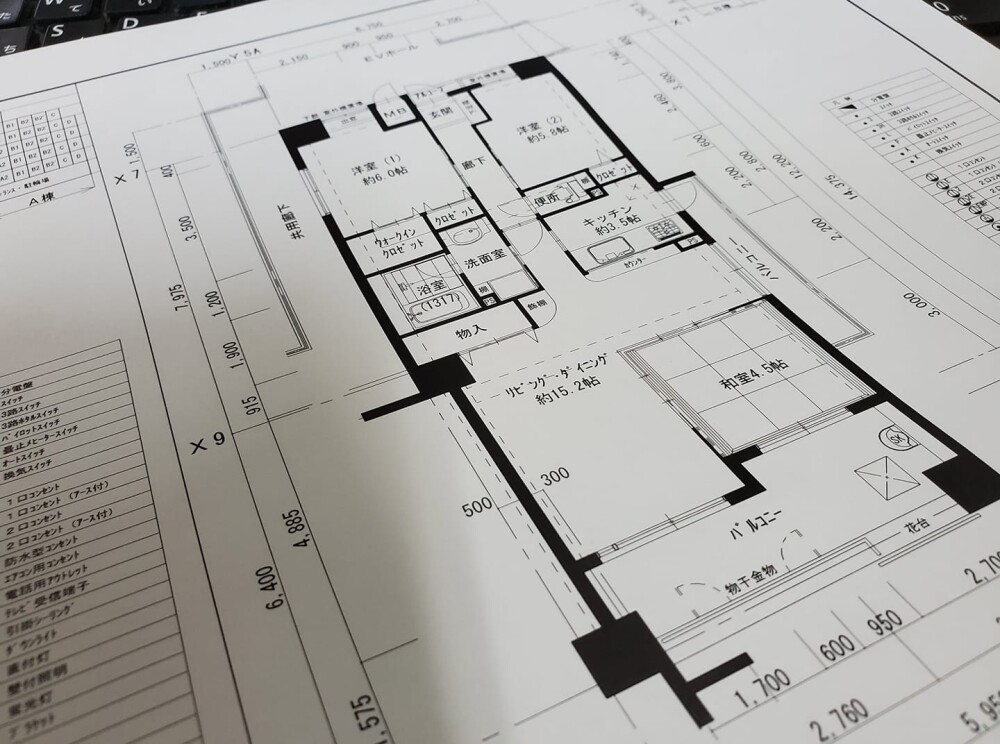 奈良で中古マンションリノベーションを検討する方向けに、建築家が設計する住戸プランの平面図。リビング・ダイニング・和室・水回りの動線計画や空間構成を俯瞰でき、マンションリフォームにおける間取り変更の可能性や設計の工夫、暮らしやすさを高める空間設計の考え方が分かる設計図面。