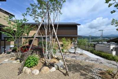 広い庭のある家　中庭のある家　和風の家　住宅　奈良県　吉野郡　大淀町　桧垣本