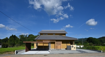 瓦　格子　外観　純和風の家　純和風住宅　新築の家　外観